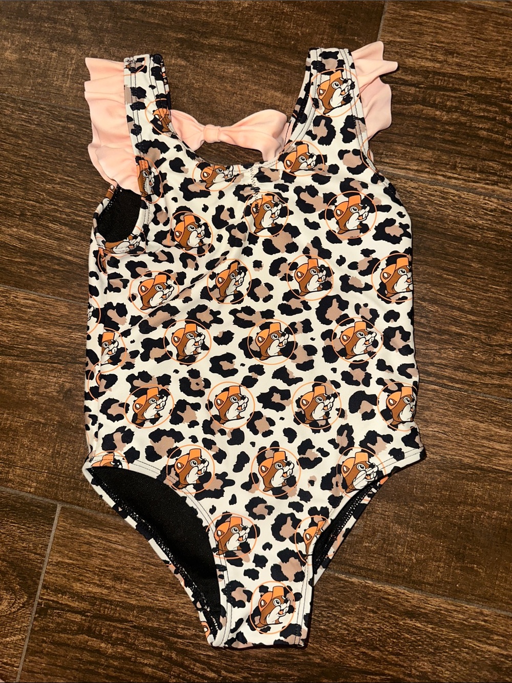 Buc-ee’s Girls 3T Leopard Print One Piece Swimsuit coral Ruffle